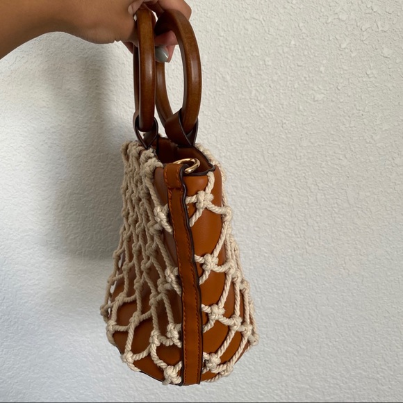 Lulu’s Bag 😍 - Picture 9 of 13